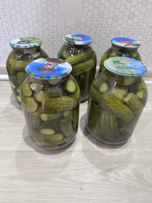 Продам соленые , огурцы помидоры