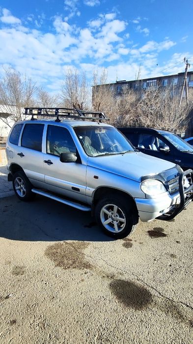 Продам машину Chevrolet niva