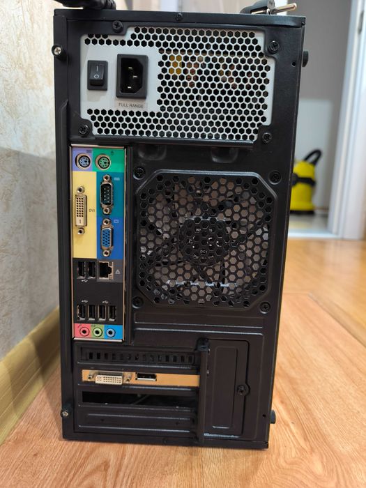 Офисен компютър втора употреба