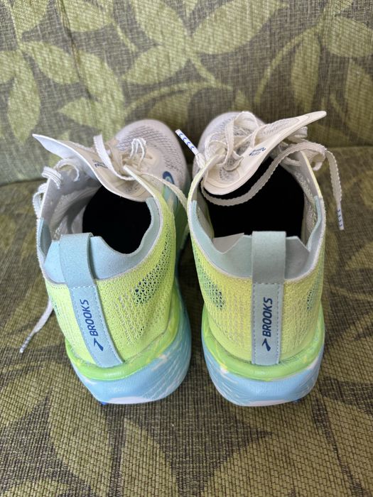 Мъжки обувки за бягане Brooks HYPERION ELITE 4 PB