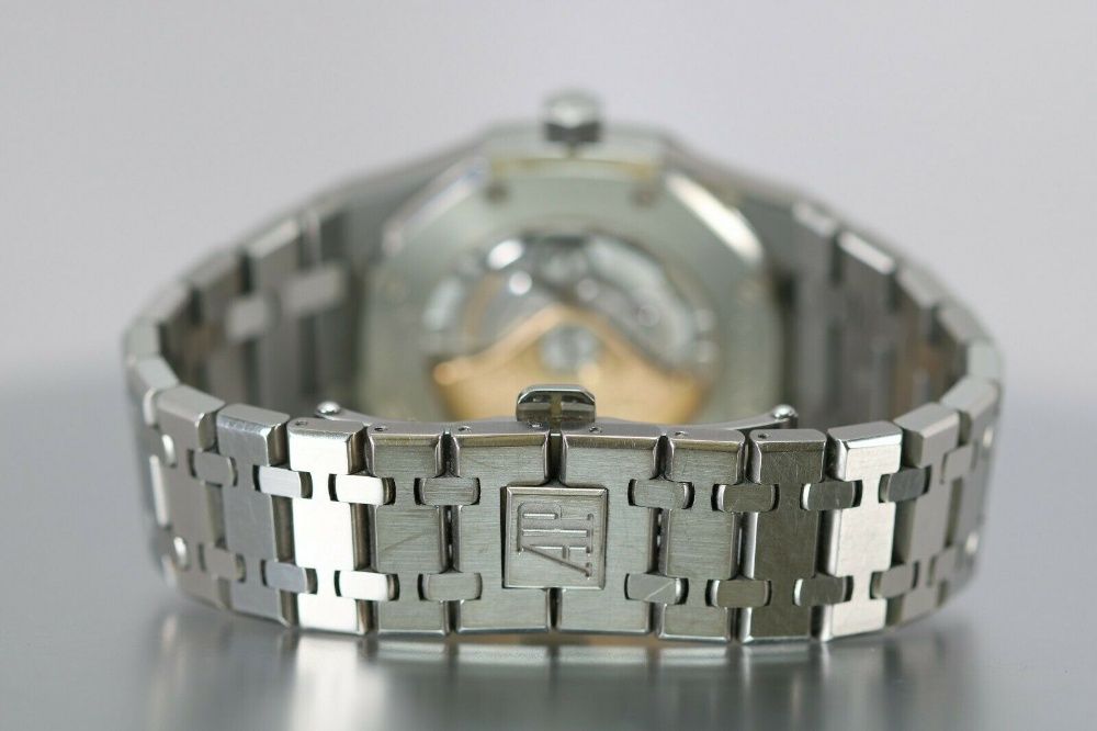 часы Audemars Piguet Royal Oak !