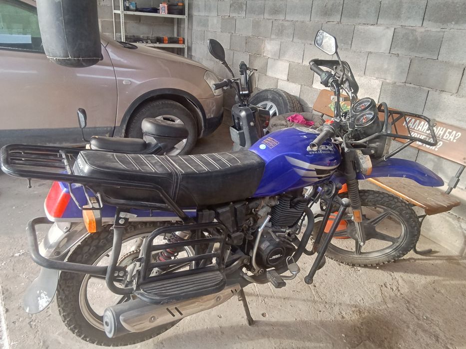 Мотоцикл Сузуки 200