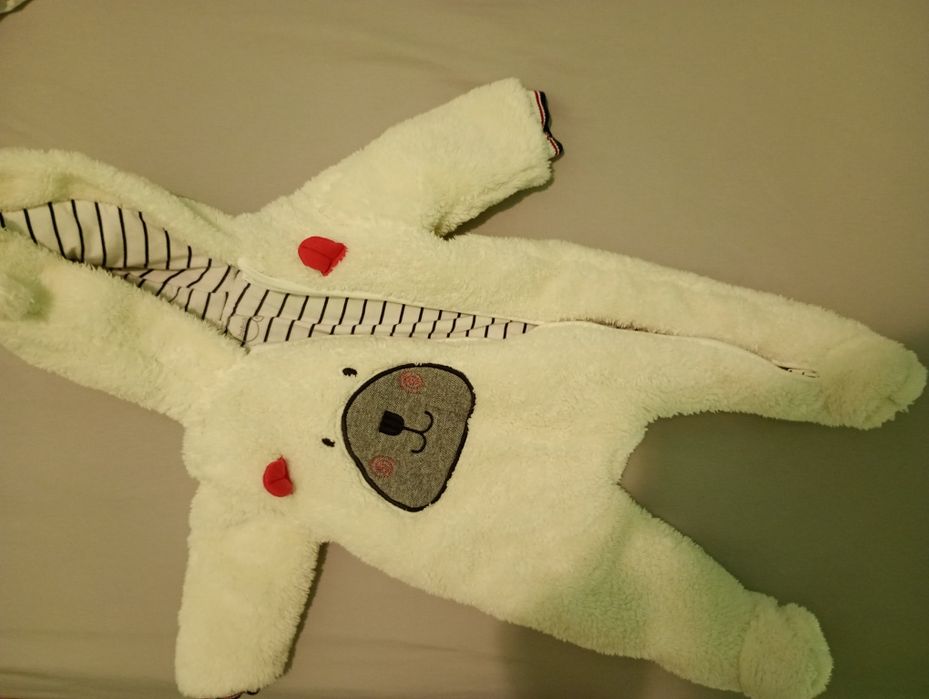 Зимни бебешки дрешки ромпър ескимос гащеризон