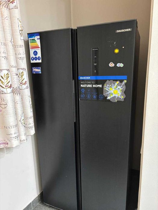 Продам холодильник side by side