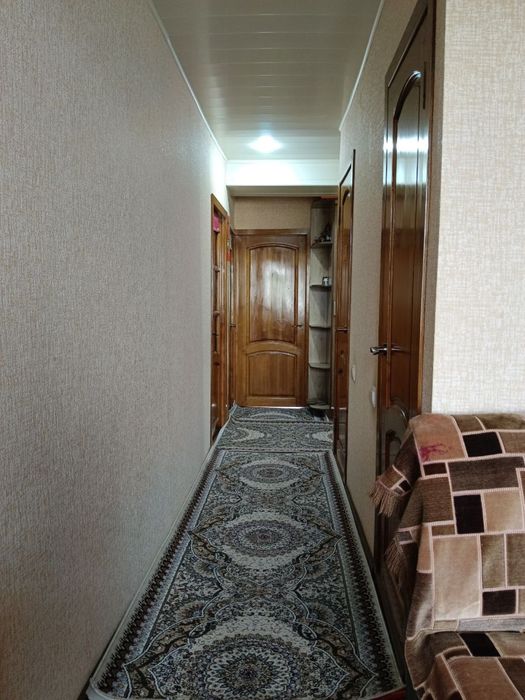 Uy sotiladi. Продается дом.