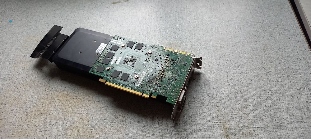Nvidia Quadro k5000 4 gb