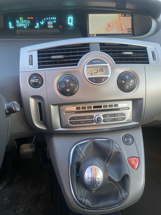 Renault  Scenic 2.0 16v