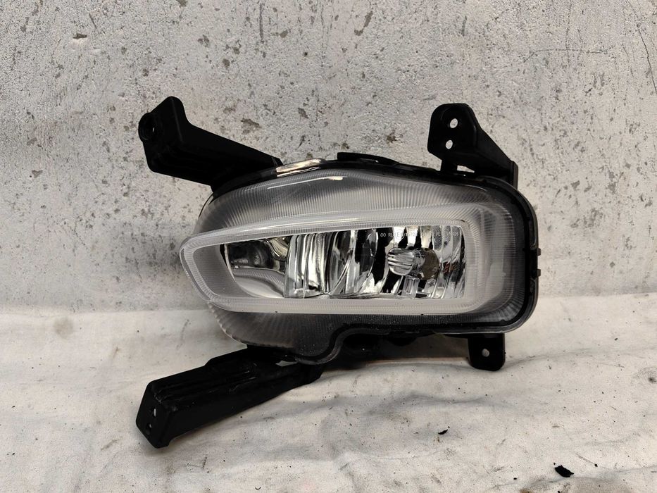 Оригинален халоген Киа  Kia Ceed  2018-2021