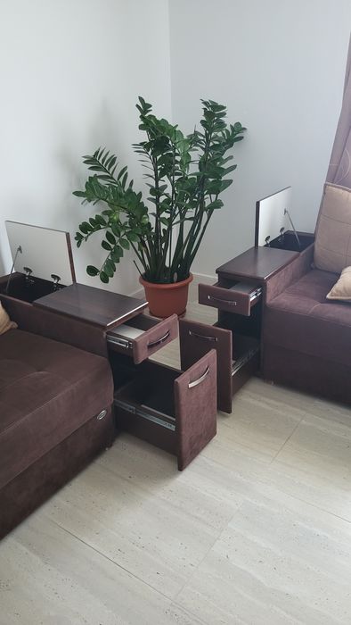 Vând colțar și canapea