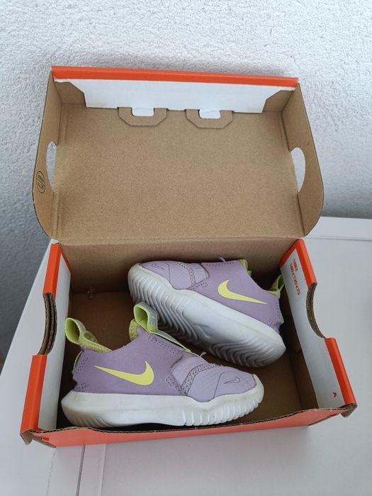 Nike flex runner 19.5