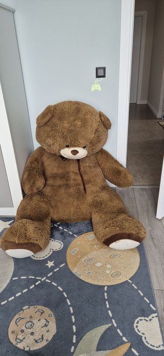 Голямо плюшени мече