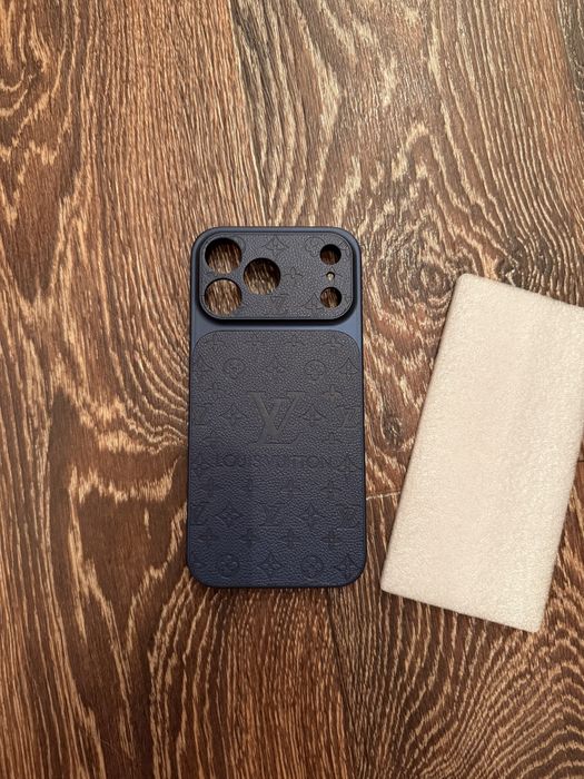 Чехол iPhone 17 Pro Max