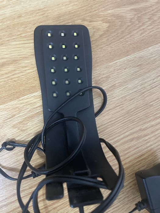 Lampa pentru acvariu