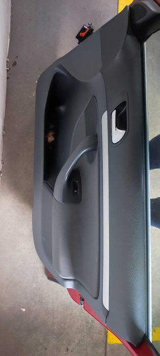 Usa dreapta fata completa volkswagen vw golf 5 break an 2008 cod culoare LA3W