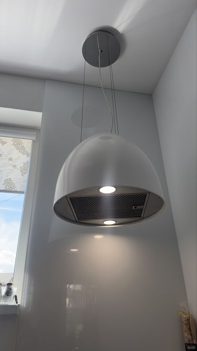 Hota insula Airforce New Moon White 45 cm. Putere de absorbtie 650mc/h