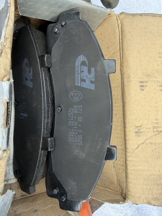 Нови предни накладки Roadhouse 2571.02 Ford Explorer Ranger Mazda B2500 B3000 B4000