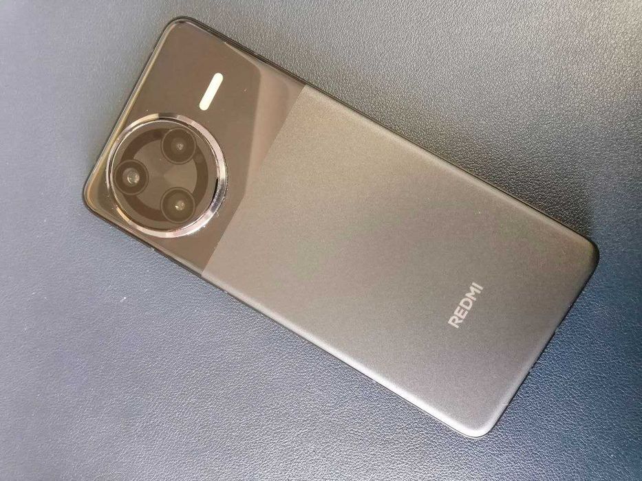 Продам Redmi K80 Pro