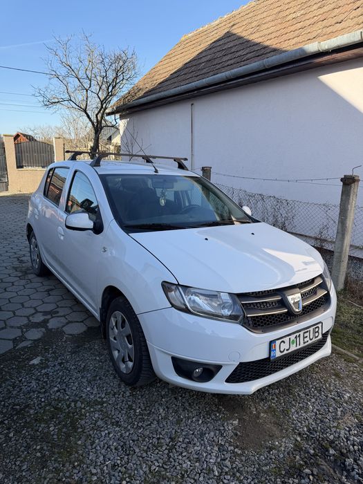 Vand Dacia Sandero 2013 toate actele la zii