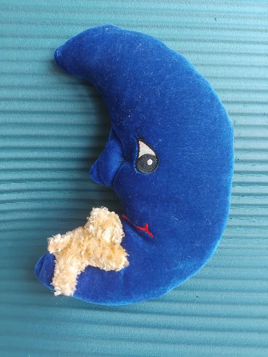 Играчка луна със спящо мече - произведена в Германия!