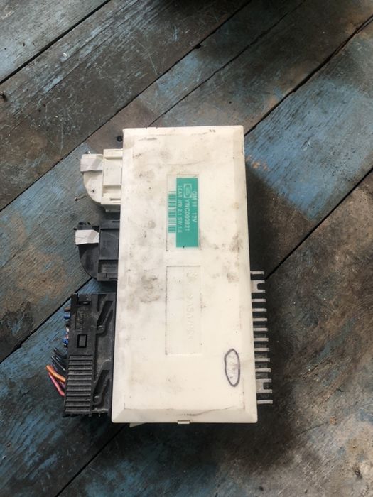 Calculator confort cu inchidere centralizata Range Rover Vogue L322