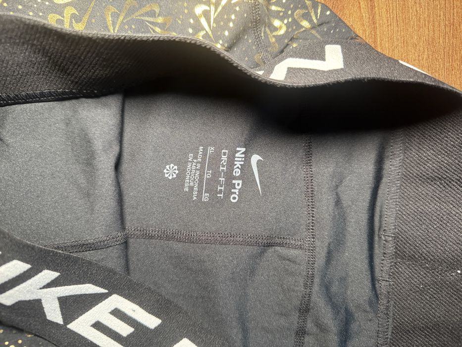 дамски клин Nike Nike Pro Dri-FIT Women s Mid-Rise Leggings xl
