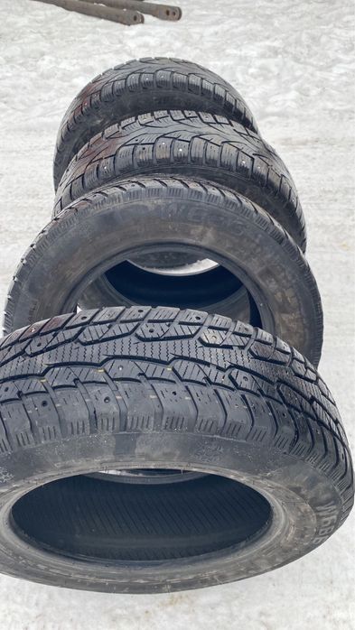 Продам шины зимние