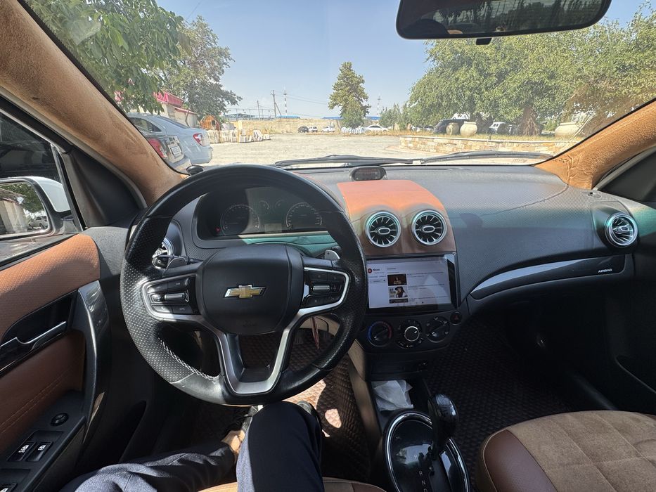 2019 автомат 75 000 пробег бензинда петно орка крыло