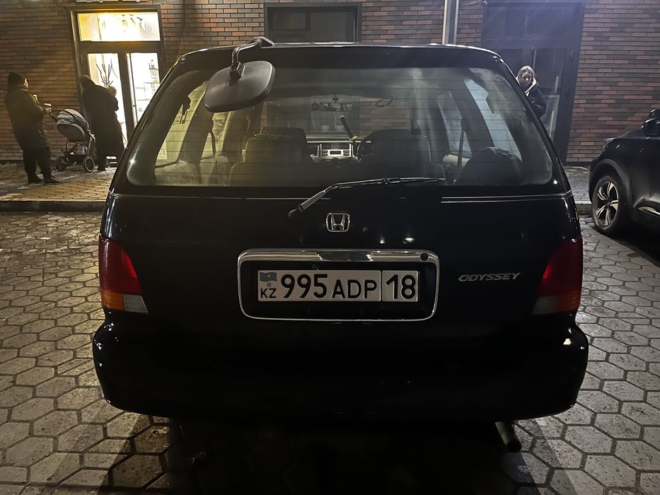 Продаю Honda Odyssey 1995г.