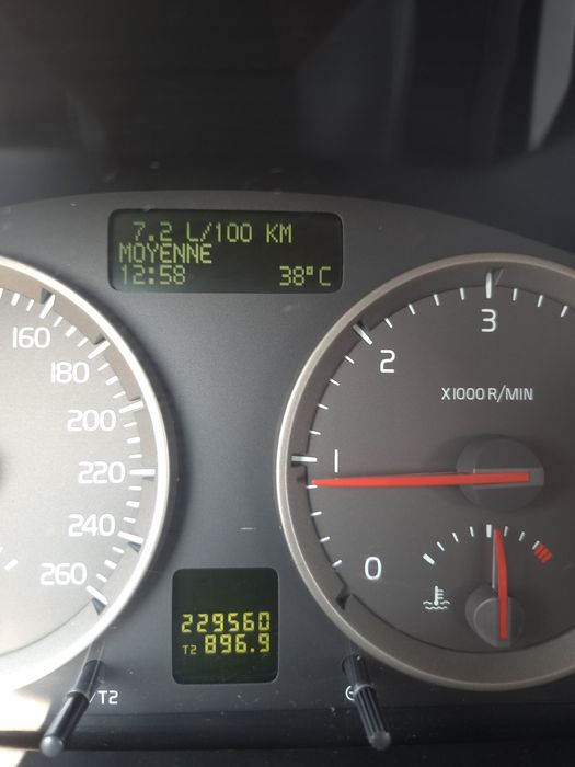 》》》Volvo c30  IMPECABIL !!! 《《《