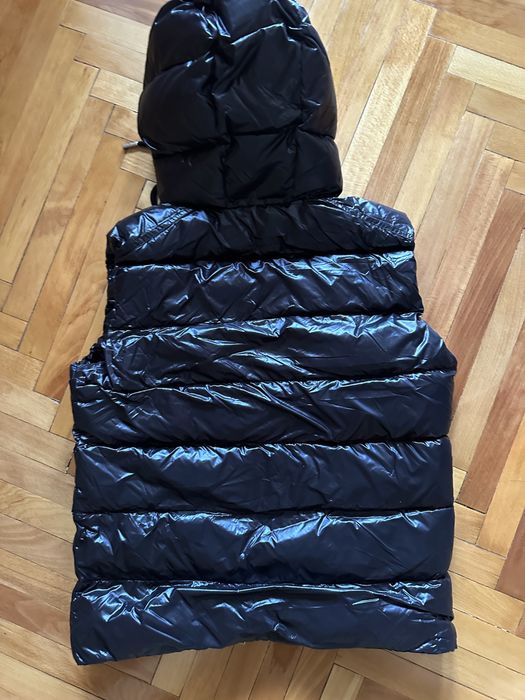 Vesta Moncler Neagra, umplutura premium Puf, S