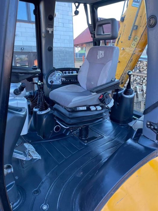 JCB 3CX 2006 4x4 powershift