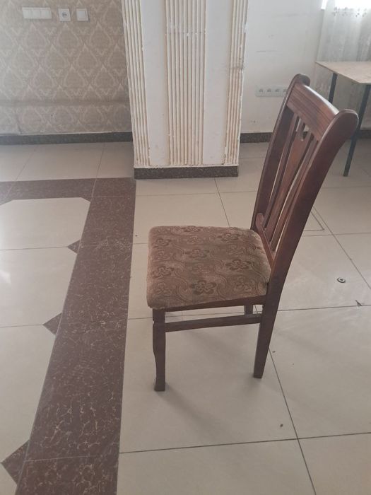 Стол стул сотилади