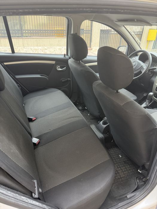 Dacia Sandero 2012