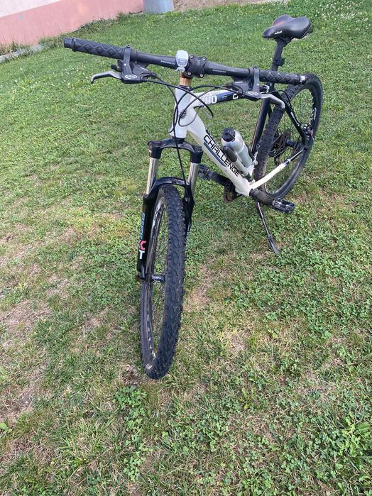 Vând bicicletă DHS CHALLLENGE 480 aluminiu, schimbătoare shimano acera