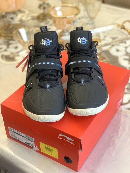 Кроссовка LI-NING новая