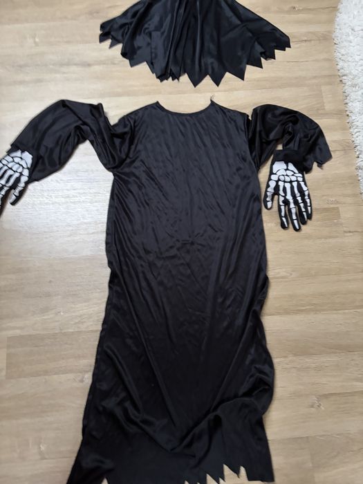 Costum Halloween 6-10 ani
