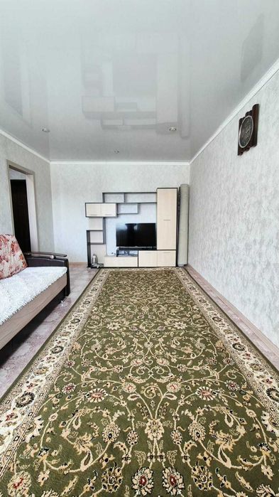 Продам 1 комнатную квартиру В 19-м микрорайоне
