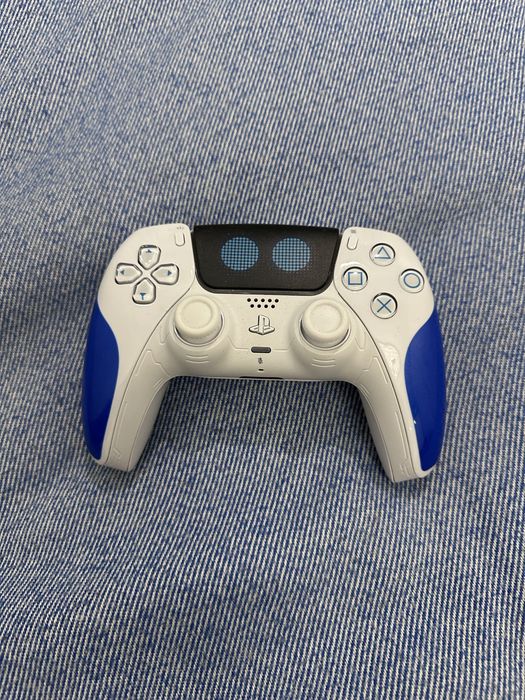 Джойстик на playstation 5 пс5