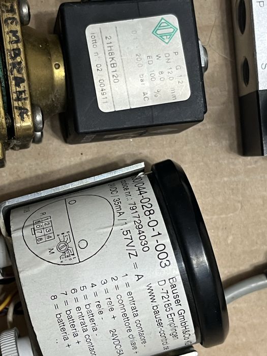 Lot componente industriale Baumer, Siemens, ODE, Bauser, Tektronix, JELPC, SIFAM – senzori, electrovalve, automatizări