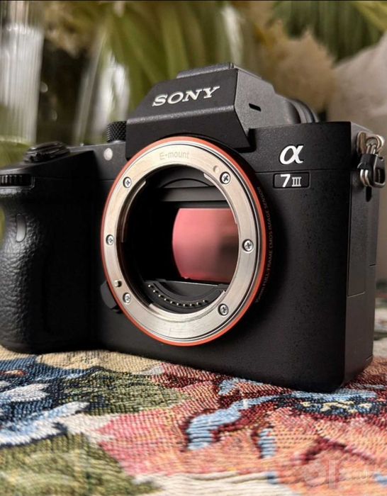 Sony Alpha A7 III