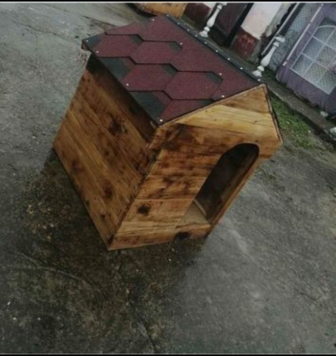 Изработка на маси пейки и кучешки колибки