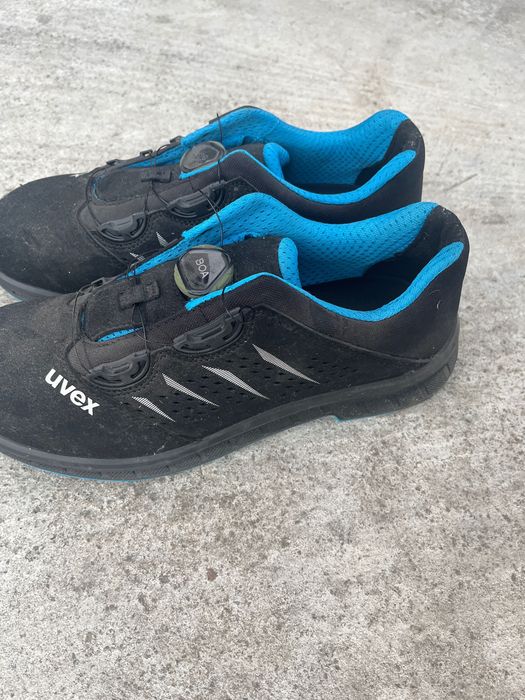 bocanci foarte rezistenți