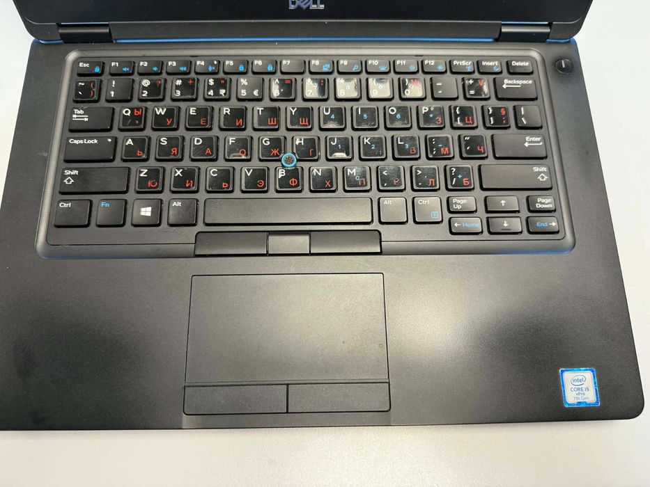 Лаптоп Dell Latitude 5490