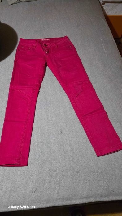 Дамски дънки различни видове