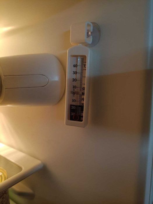 мини градусник для холодильника новый