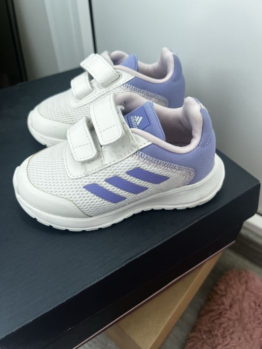 Vand incaltaminte  copii nr 22, 23