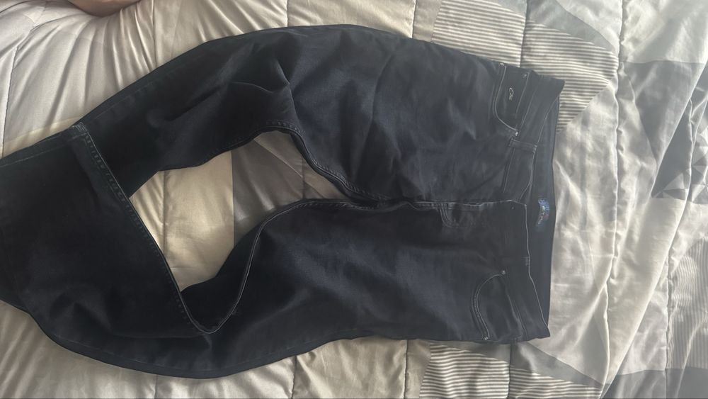 Тъмно сини дънки р-р 38/34