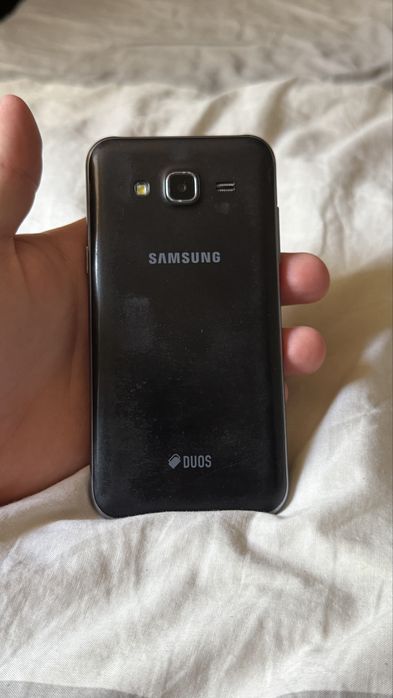 Samsung galaxy j5 duos