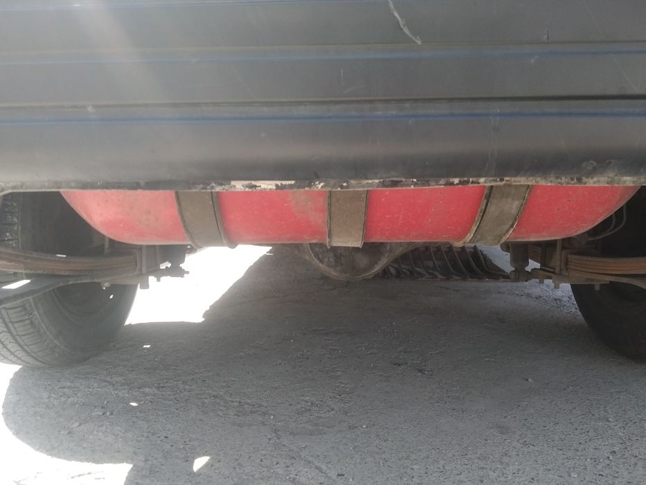 Damas yaxshi xolatda oʻzimiz xaydab yurgan moshinamiz naxadu