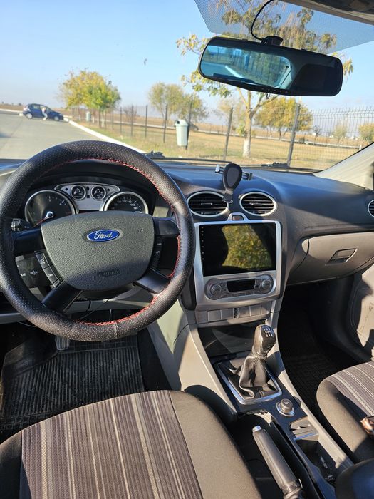 FORD Focus 2009 — imagine 5